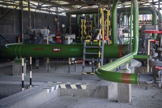 Za ruskou ropu musí Česko, Slovensko a Maďarsko platit od února méně, nařídila EU - Novinky